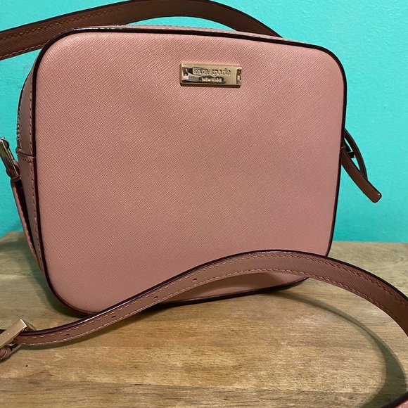 Crossbody purse - Picture 1 of 3